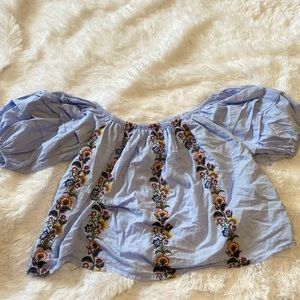 American Eagle Blue Floral Puff Sleeve Blouse